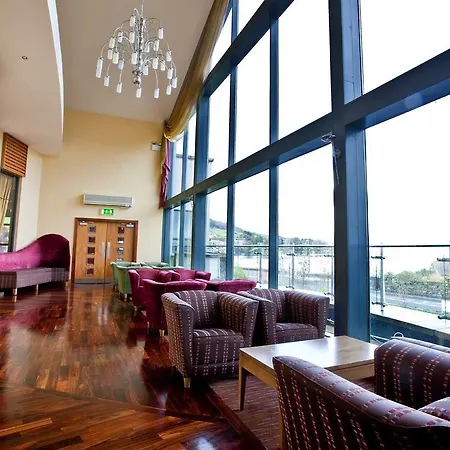 Four Seasons Hotel, Ξενοδοχείο Carlingford