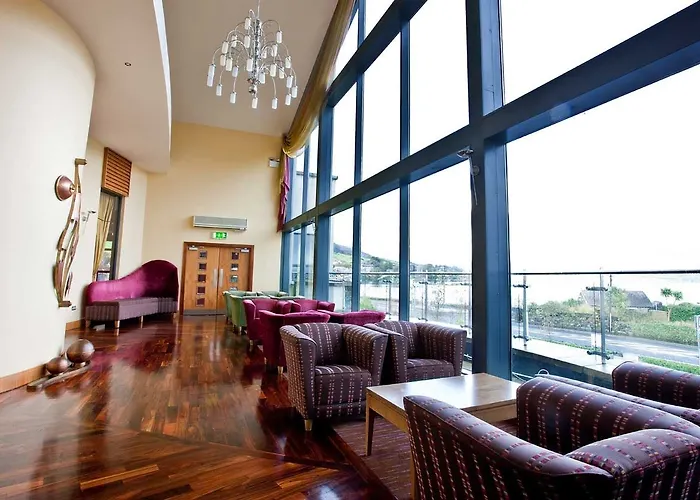 Four Seasons Hotel, 호텔 칼링포드